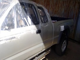 2002 TOYOTA TACOMA, SILVER, SR5 MODEL, EXTD CAB, 3.4L, AT. 4WD.  Z26312